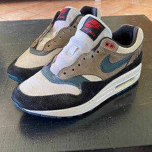 Nike Air Max Men's Sneakers - Black, Cream, and Teal